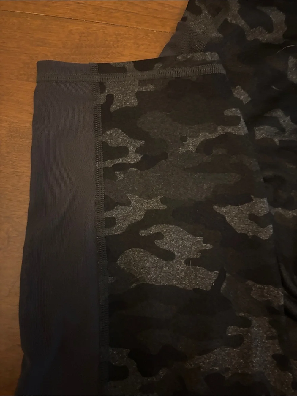 Fabletics PowerHold High Rise Camouflage Side Pocket Leggings Charcoal Size XXL
